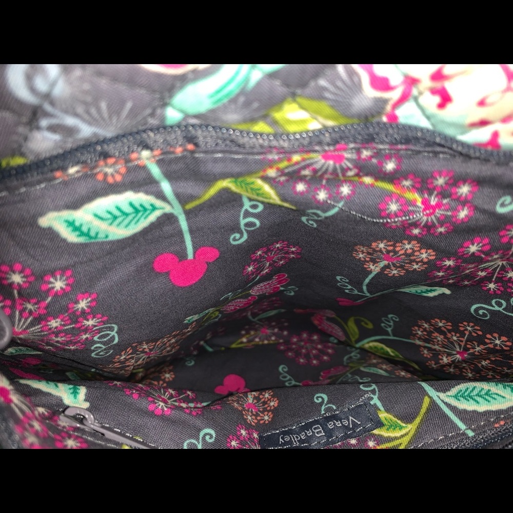 NWT Vera Bradley Disney Iconic Triple Zip Hipster - Picture 5 of 8